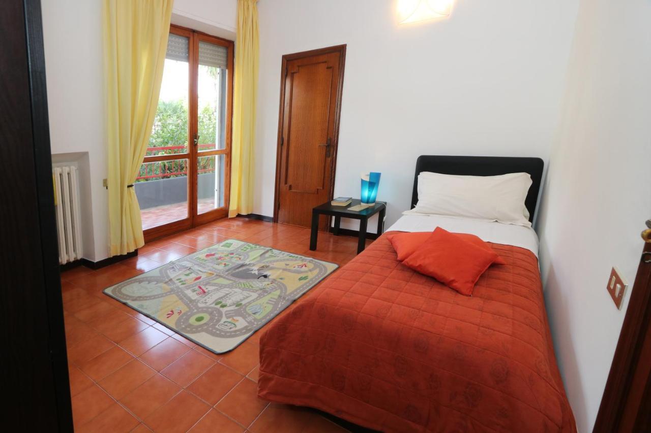 Bari Suite Apartment Barone 12 Free Parking Exterior foto