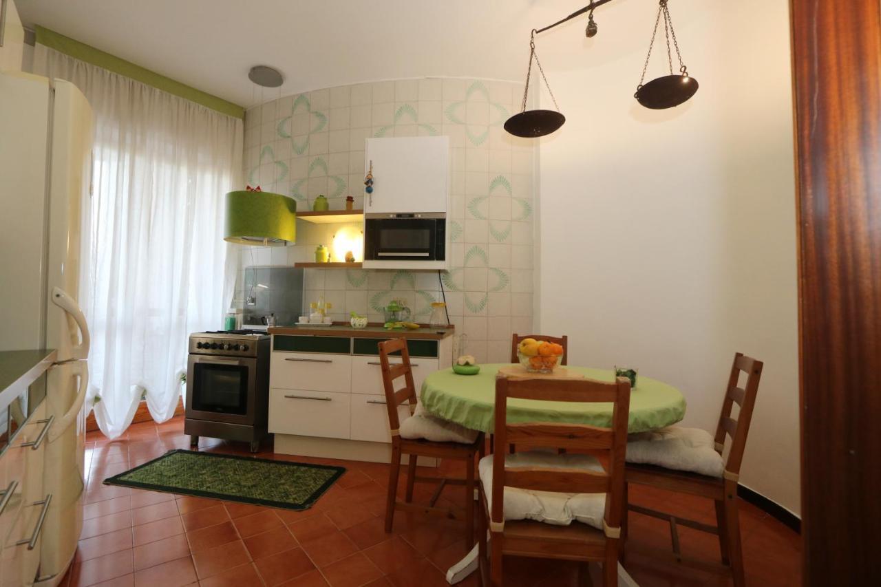 Bari Suite Apartment Barone 12 Free Parking Exterior foto