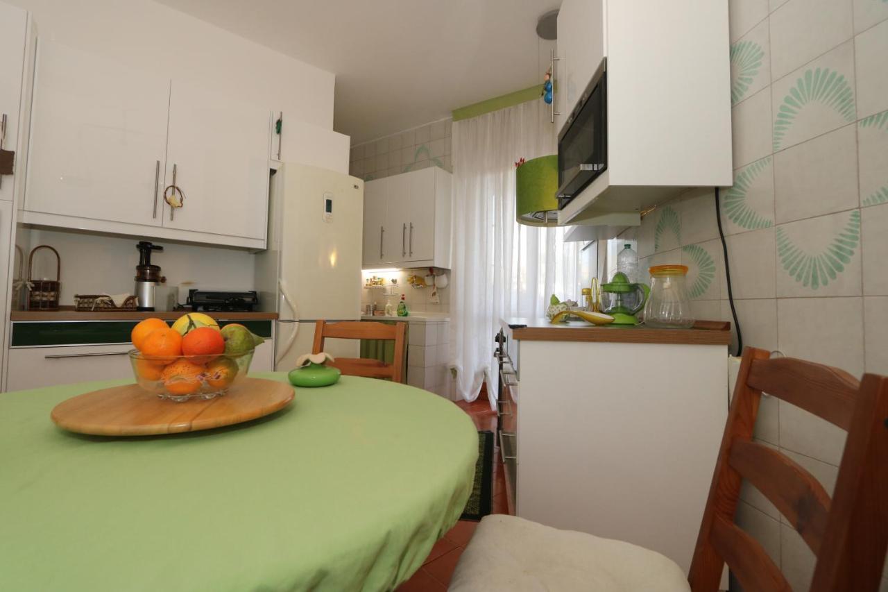 Bari Suite Apartment Barone 12 Free Parking Exterior foto
